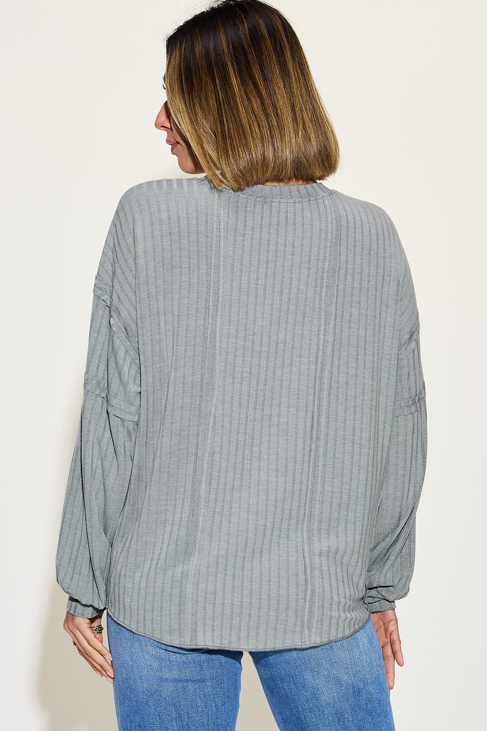 Basic Bae Full Size Ribbed Round Neck Long Sleeve T-Shirt Basic Bae Full Size Ribbed Round Neck Long Sleeve T-Shirt
